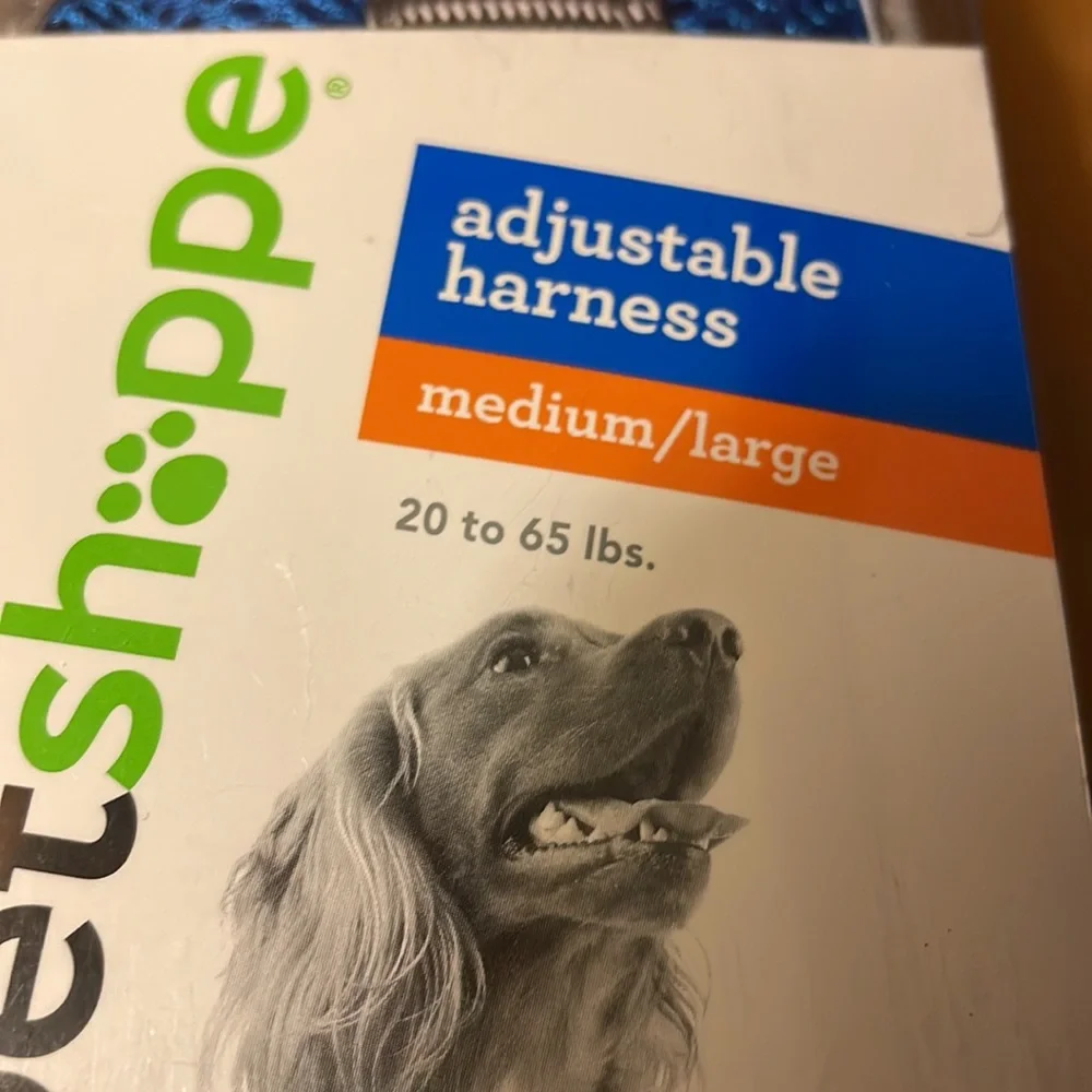 NWT- PetShoppe Adjustable Pet Harness blue & silver. Medium/large 20-65 lbs.